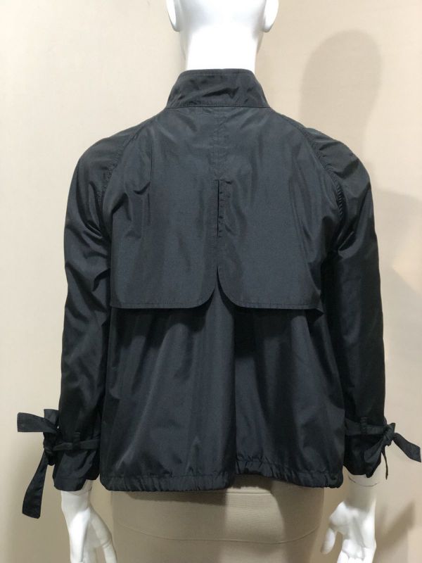Ветровка Dsquared. Размер 44.