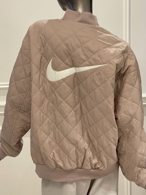 Двухсторонняя куртка Nike, размер L