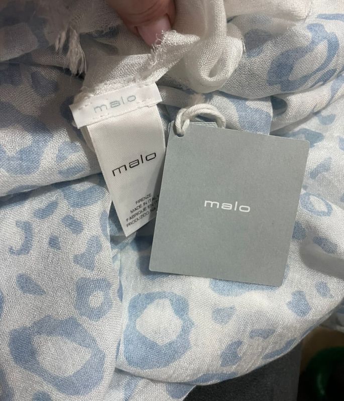 Шаль новая Malo 140/70