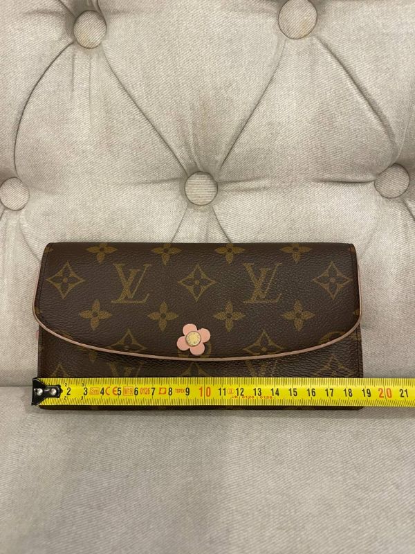 Кошелек Louis Vuitton 