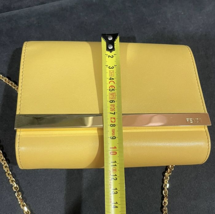 Сумка fendi 16 см на 11 см