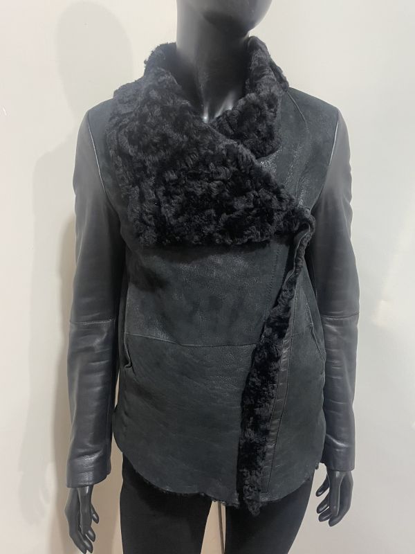 Дубленка lnWear,размер 8