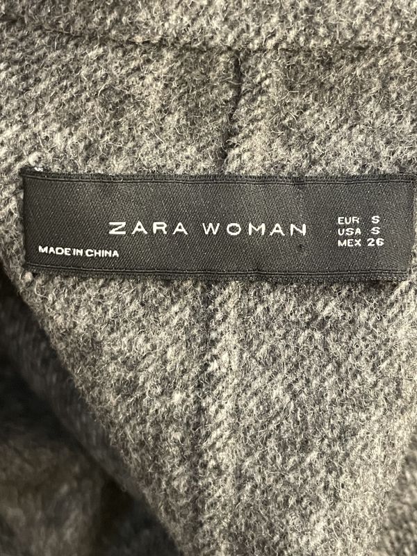 Новое пальто Zara, размер S