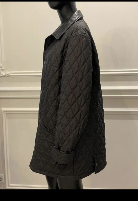 Курточка Salvatore Ferragamo, размер 54