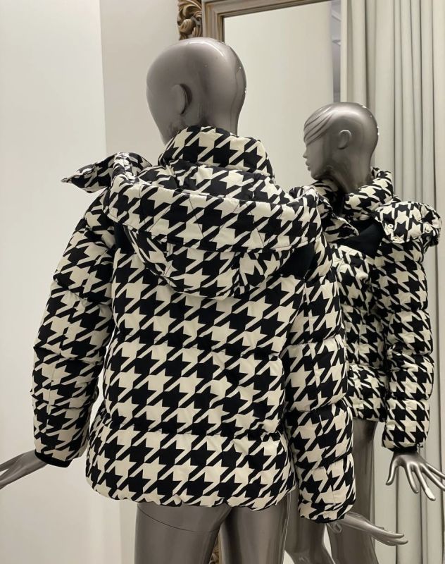 Пуховик Max Mara  Размер 42
