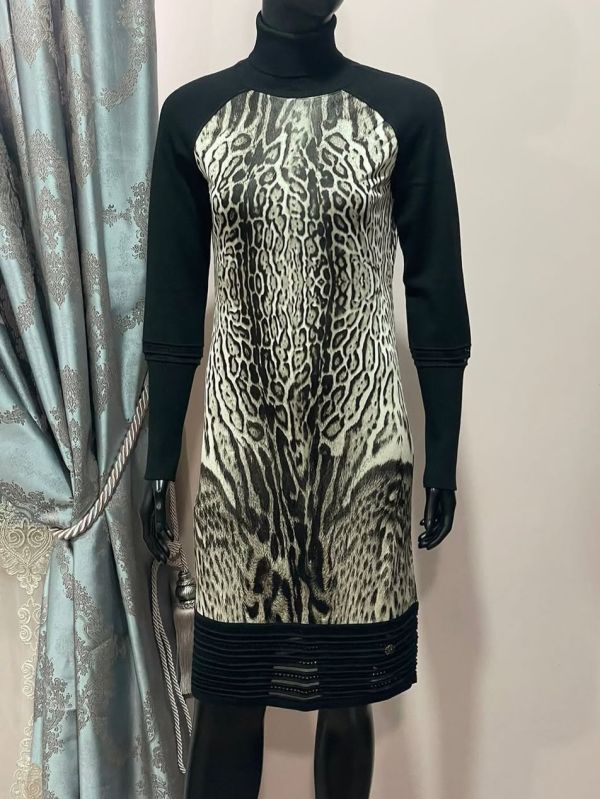 Новое платье  Roberto Cavalli,  размер  42